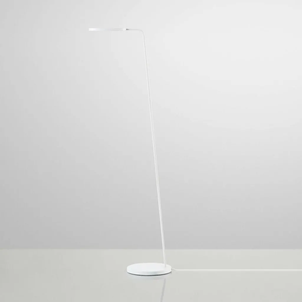 Stehleuchten^Muuto Leaf Stehleuchte