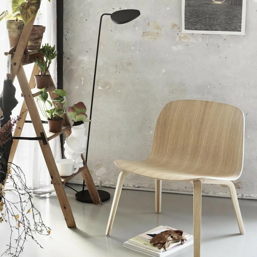 Stehleuchten^Muuto Leaf Stehleuchte