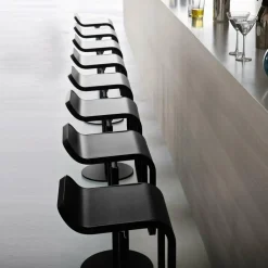 Barhocker^Lapalma LEM S80 Barhocker Gestell Schwarz Sitzfläche Laminat