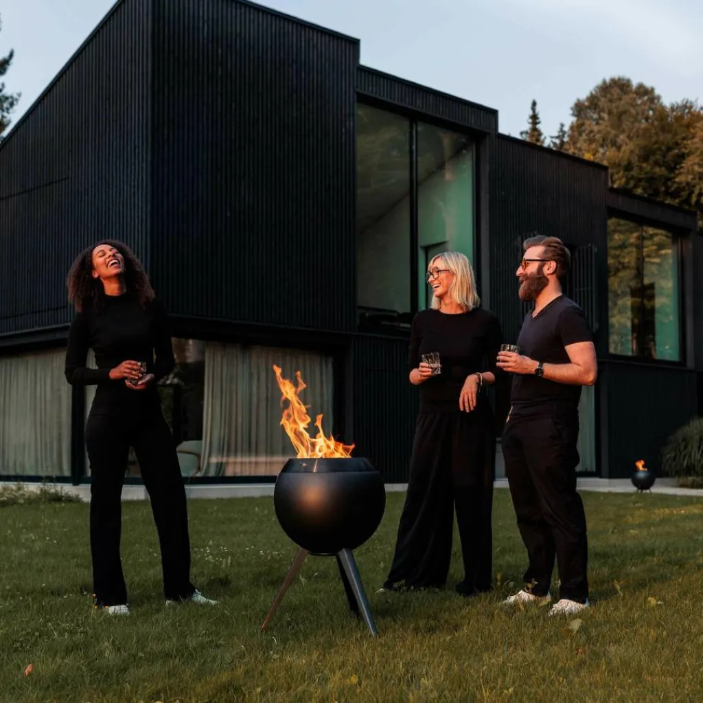 höfats Moon 45 Feuerschale mit hohen Fuß| Grills & Feuerstellen