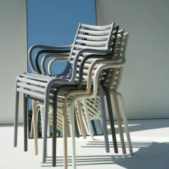 Stühle|Gartenstühle^Driade Pip-e Gartenarmlehnstuhl