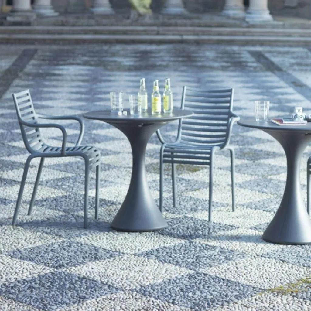 Stühle|Gartenstühle^Driade Pip-e Gartenarmlehnstuhl