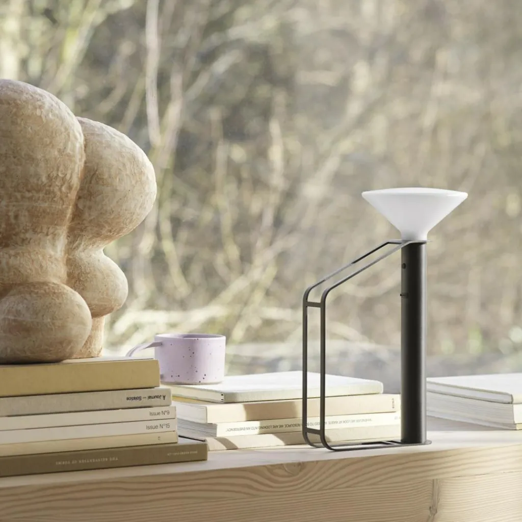 Badezimmerleuchten^Muuto Piton LED Akkuleuchte