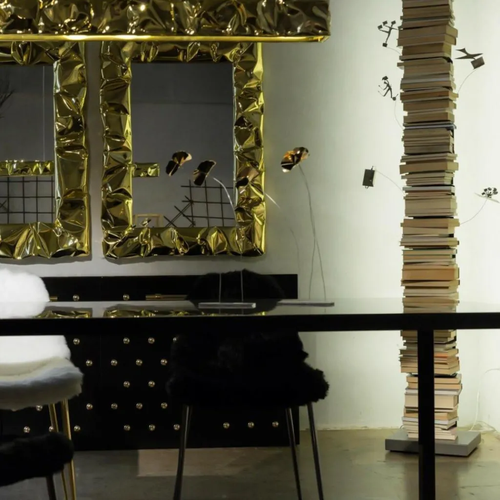 Regale^Opinion Ciatti Ptolomeo Luce 215 LED Büchersäule