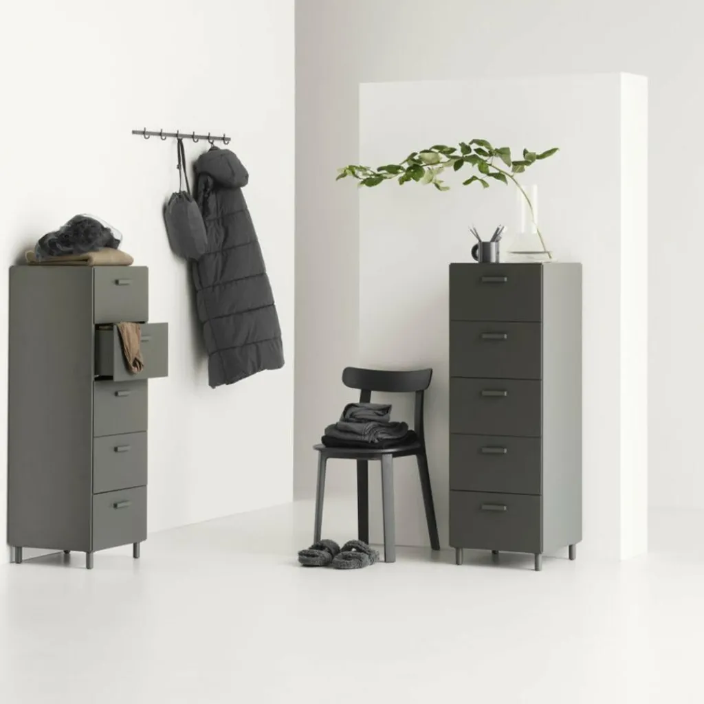 String Relief Kommode hoch mit Beinen 41x115cm| Schränke|Kommoden