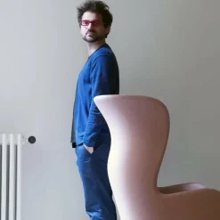 Fritz Hansen Ro™ JH1 Ohrensessel Stoff Füße aus Aluminium| Sessel