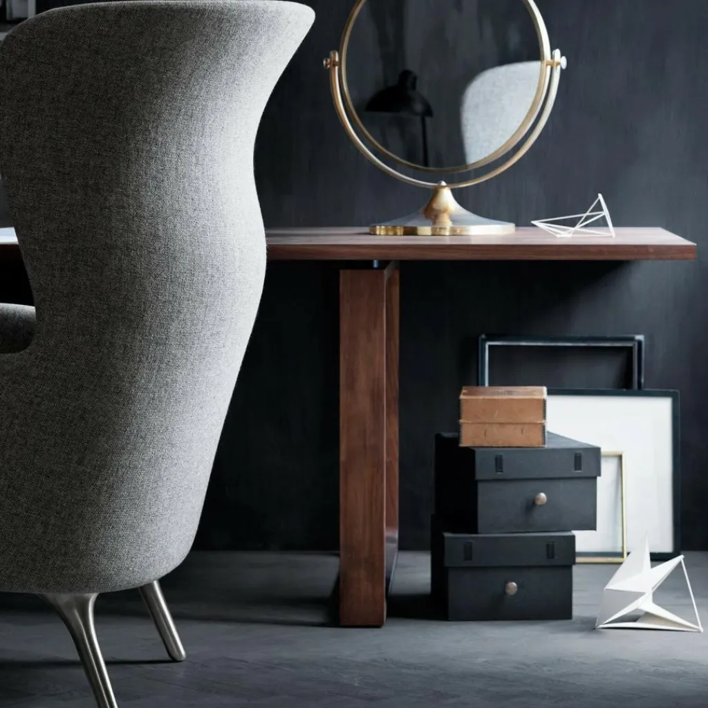 Fritz Hansen Ro™ JH1 Ohrensessel Stoff Füße aus Aluminium| Sessel