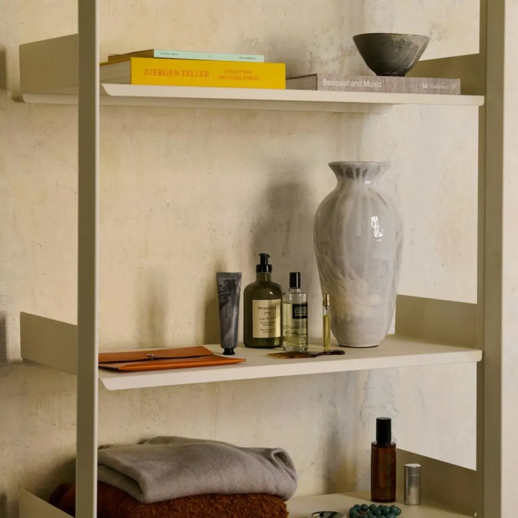 &Tradition Rombe IF2 Regal mit Schreibtischplatte| Regale