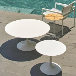 Gartentische^Knoll International Saarinen Gartentisch Ø120cm