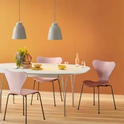 Fritz Hansen Serie 7™ Stuhl gefärbte Esche Braun Bronze| Stühle