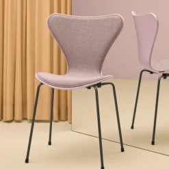 Stühle^Fritz Hansen Serie 7 Stuhl Vorne gepolstert Warmes Graphit