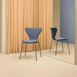 Stühle^Fritz Hansen Serie 7 Stuhl Vorne gepolstert Warmes Graphit