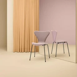 Stühle^Fritz Hansen Serie 7 Stuhl Vorne gepolstert Warmes Graphit