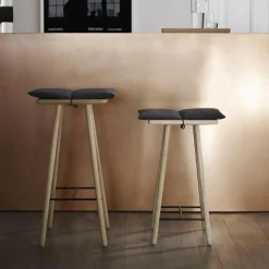 Barhocker^Fritz Hansen Skagerak Georg Barhocker 67cm