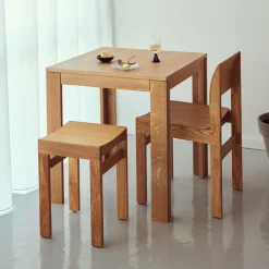 Form & Refine Sonder Stuhl| Stühle