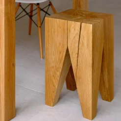 e15 ST04 Backenzahn Hocker| Hocker