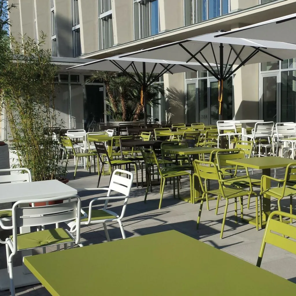 Emu Star Gartenarmlehnstuhl| Stühle