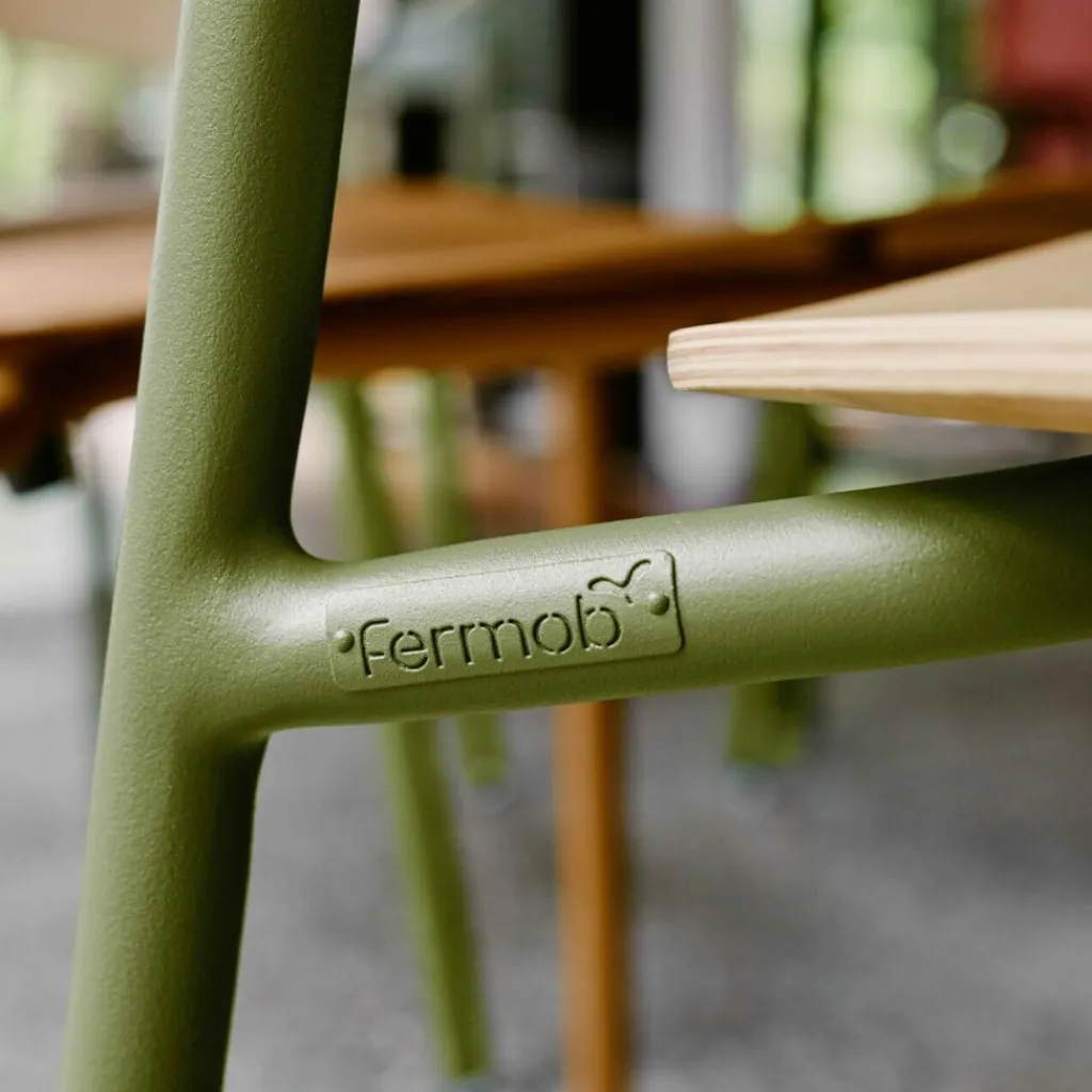 Stühle^Fermob Studie Armlehnstuhl Eiche