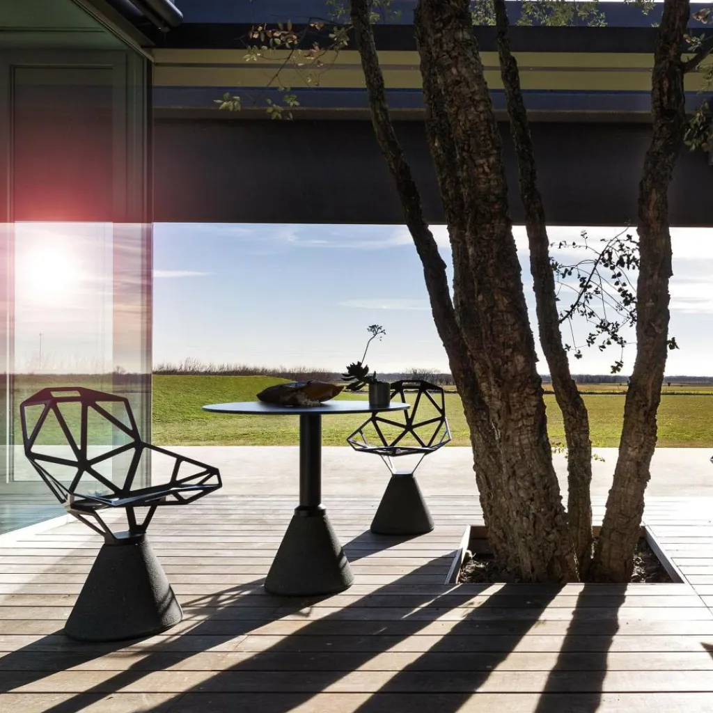 Garten-Bistrotische^Magis Table One Bistrotisch