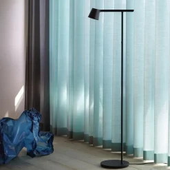 Stehleuchten^Muuto Tip LED Stehleuchte