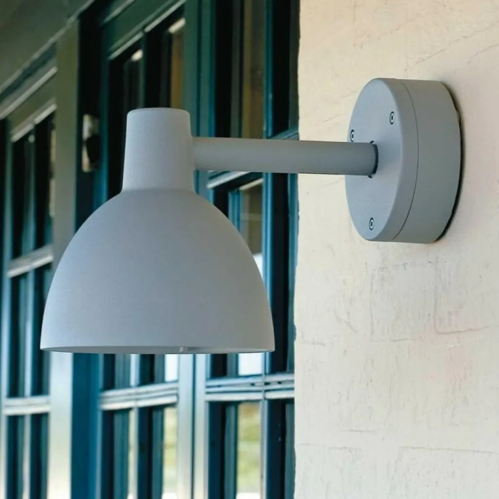 Louis Poulsen Toldbod 155 Außenwandleuchte| Deckenleuchten Außen|Deckenleuchten Außen