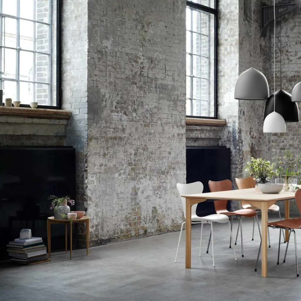 Tische^Fritz Hansen Tray Table Klapptisch Ø45cm