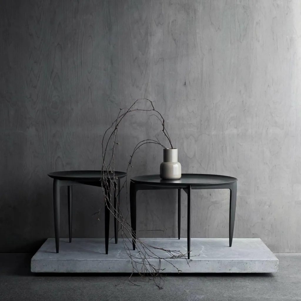 Tische^Fritz Hansen Tray Table Klapptisch Ø45cm