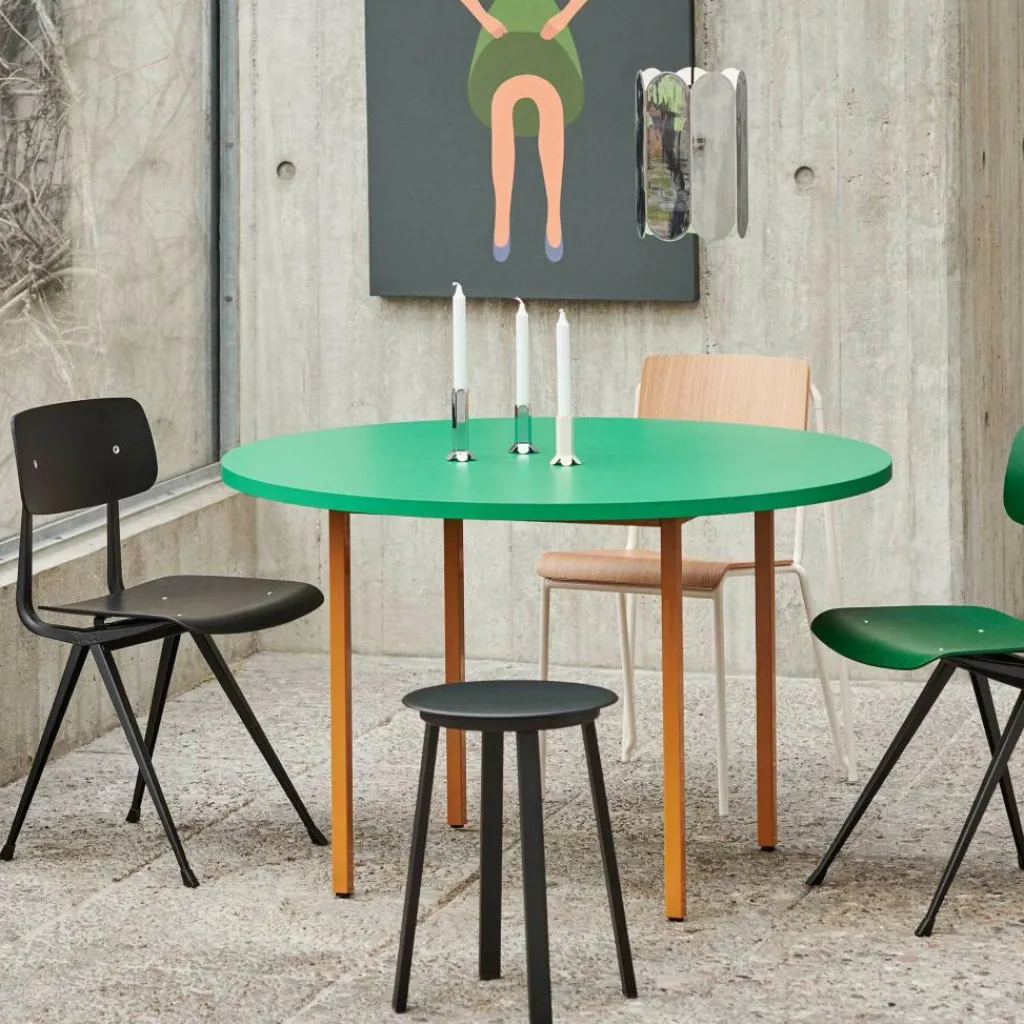 Tische^HAY Two-Colour Esstisch Gestell Ocker Ø120cm