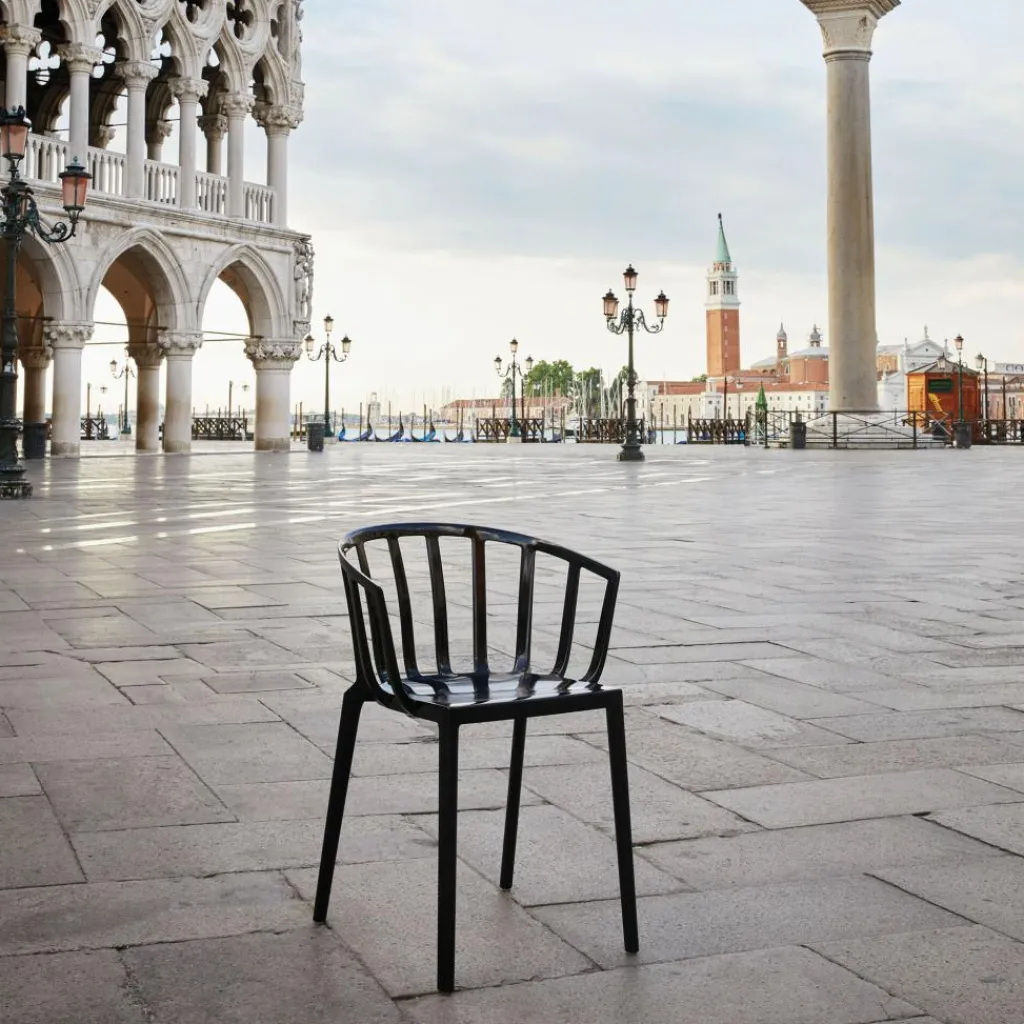 Kartell Venice Gartenarmlehnstuhl glänzend| Stühle