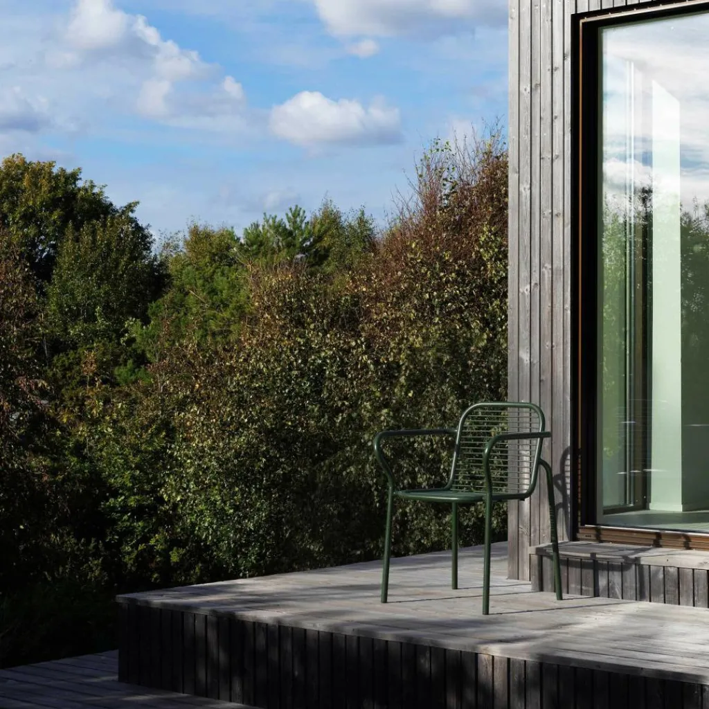 Gartenstühle^Normann Copenhagen Vig Gartenarmlehnstuhl