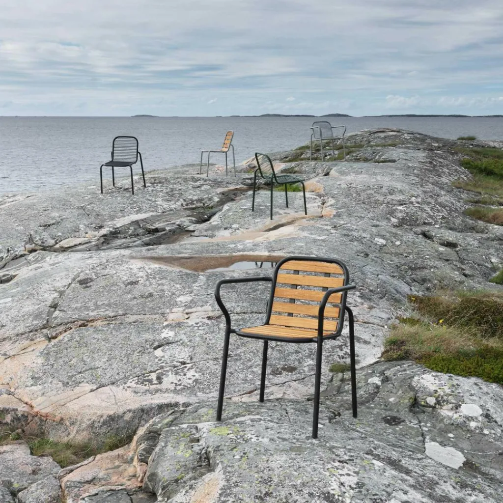 Gartenstühle^Normann Copenhagen Vig Gartenarmlehnstuhl Holz