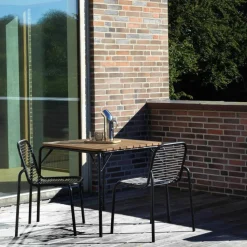 Gartentische^Normann Copenhagen Vig Gartentisch Holz 80x90cm