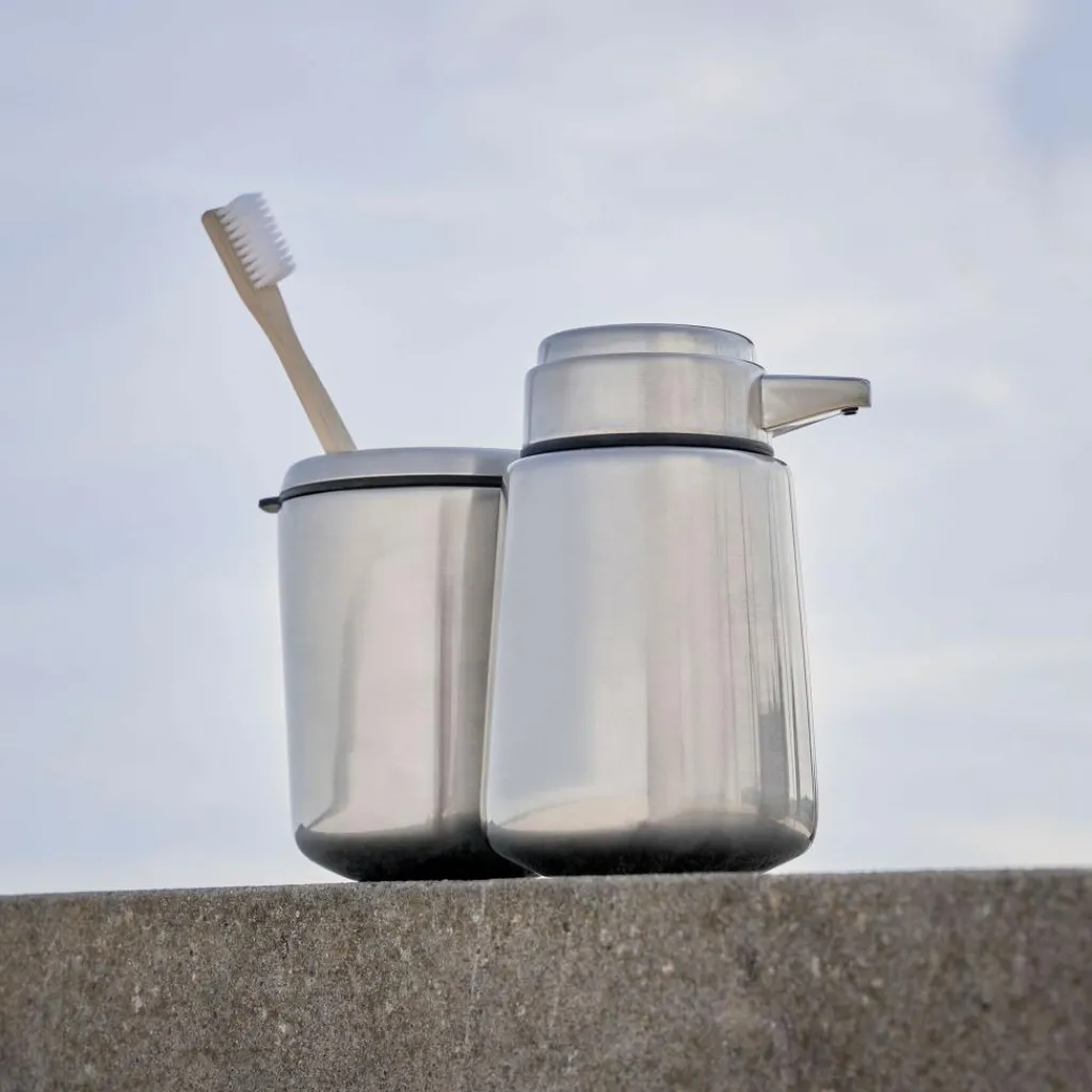 Vipp 9 Seifenspender| Badaccessoires