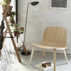 Muuto Visu Lounge Chair mit Holzgestell| Sessel