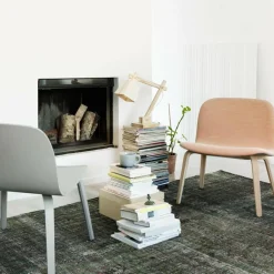 Muuto Visu Lounge Chair mit Holzgestell| Sessel