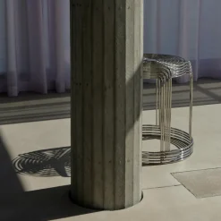 Hocker^&Tradition Wire VP11 Hocker mit Sitzauflage