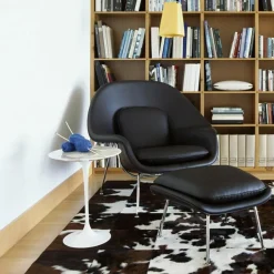 Hocker^Knoll International Womb Relax Ottoman / Hocker Gestell verchromt Leder