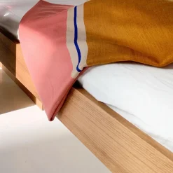 Betten^OUT Objekte unserer Tage Zians Medium Doppelbett 160x200cm