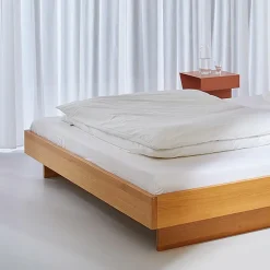 Betten^OUT Objekte unserer Tage Zians Medium Doppelbett 160x200cm